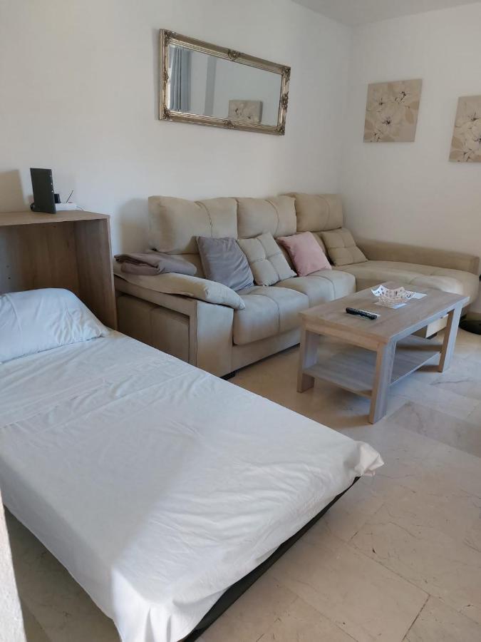 Lovely Apartment In Torremolinos Views Of The Sea, Pool, Terrace, Sofa Bed And Fully Equipped Kitchen Экстерьер фото