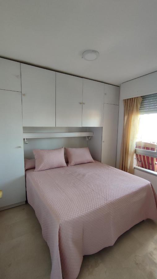 Lovely Apartment In Torremolinos Views Of The Sea, Pool, Terrace, Sofa Bed And Fully Equipped Kitchen Экстерьер фото